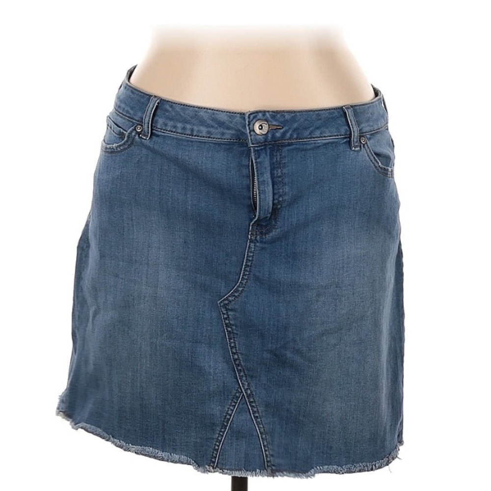 EST. 1946 Denim Skirt Size 10